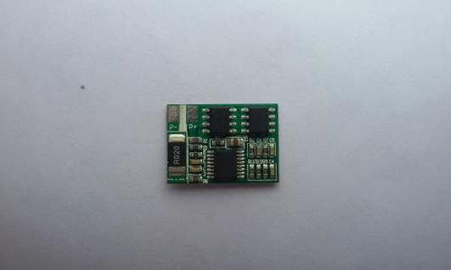 <b>﮵ر弼ָ,﮵ر</b>